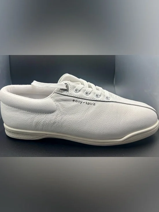 Women’s Easy Spirit AP1 Walking Shoes Size 8 - Picture 2 of 10